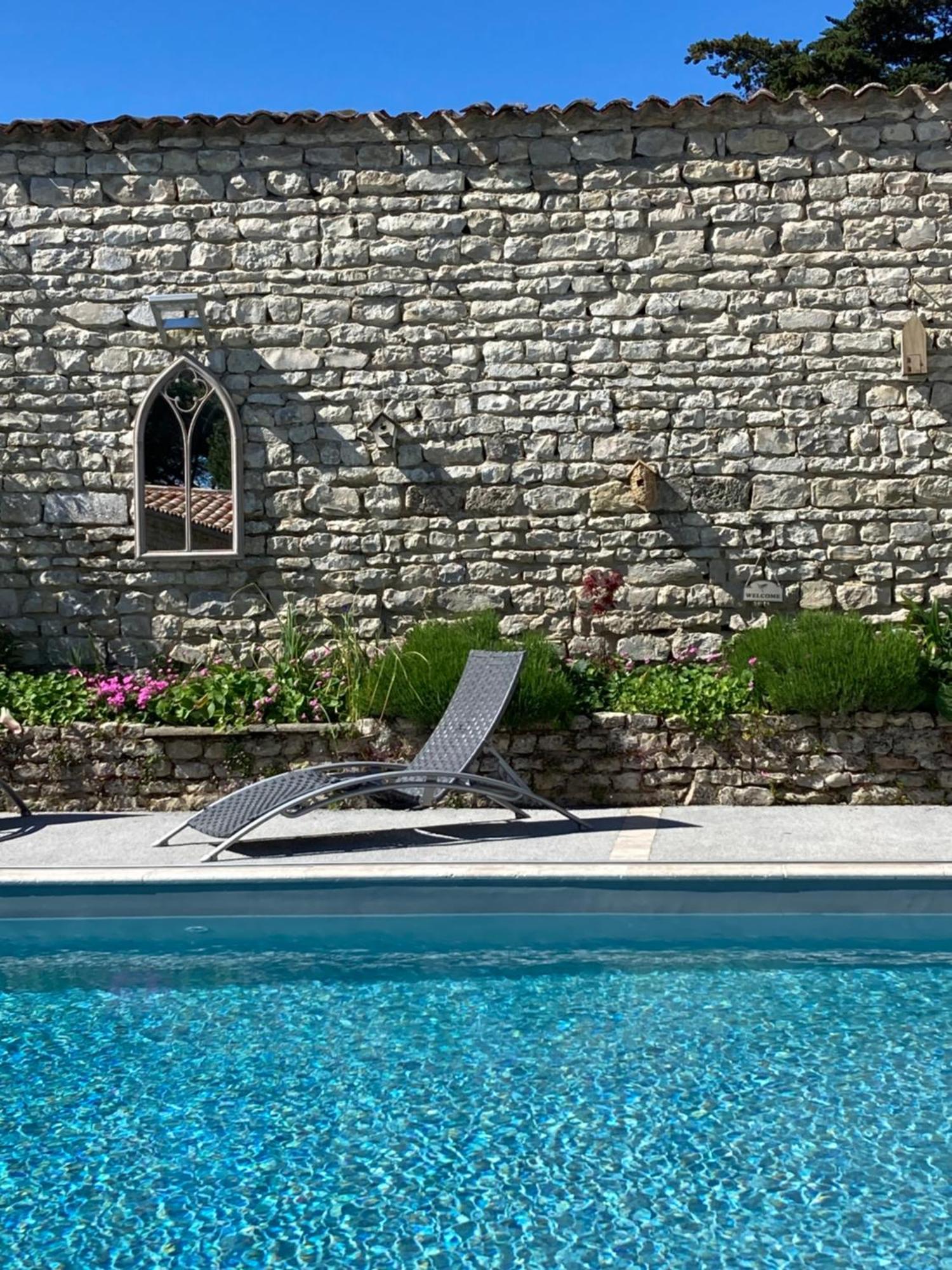 Villa Del Re 3 Face A La Piscine 라플로트 외부 사진